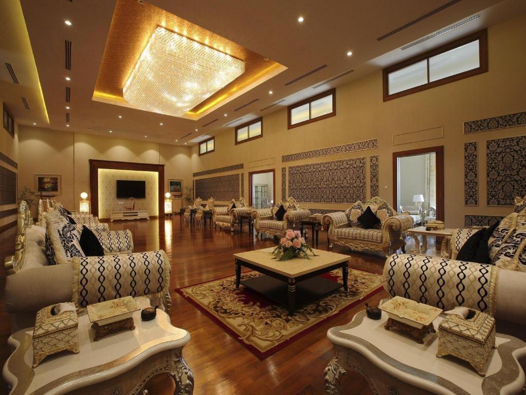 Horizon Lake View Resort Naypyidaw Bagian luar foto