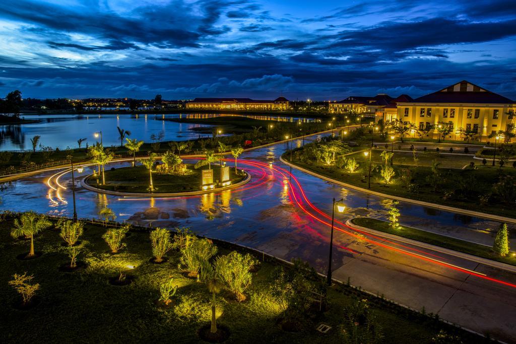 Horizon Lake View Resort Naypyidaw Bagian luar foto