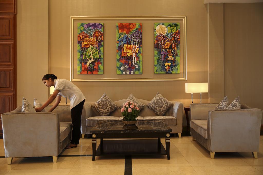 Horizon Lake View Resort Naypyidaw Bagian luar foto