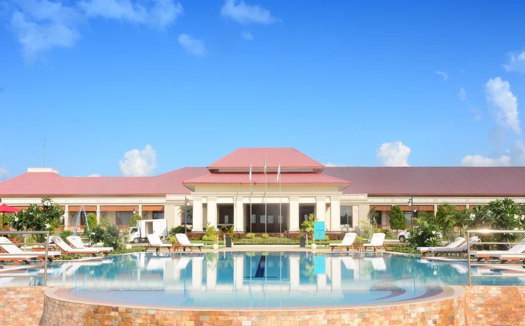 Horizon Lake View Resort Naypyidaw Bagian luar foto